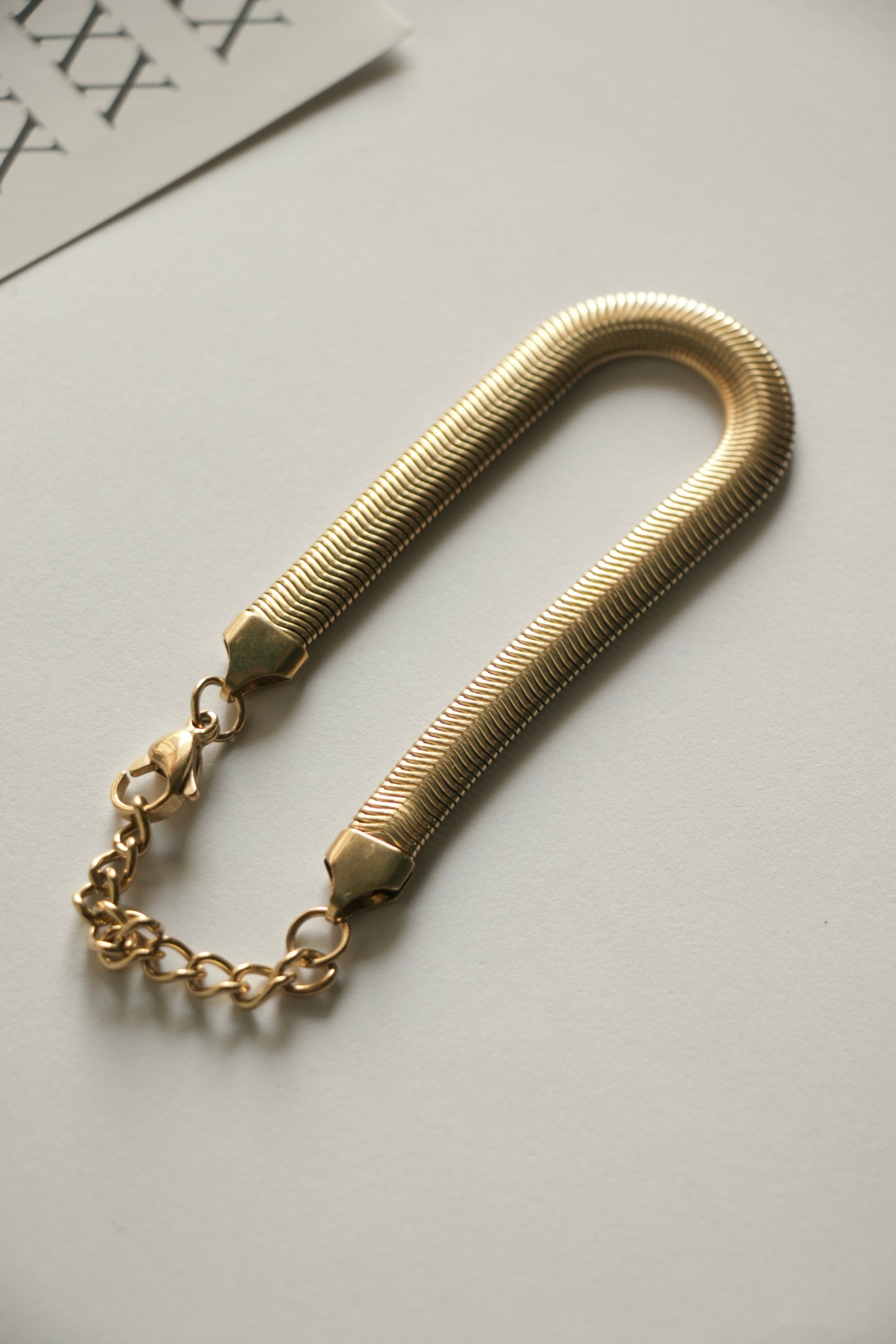 Remi Thick Chain Bracelet