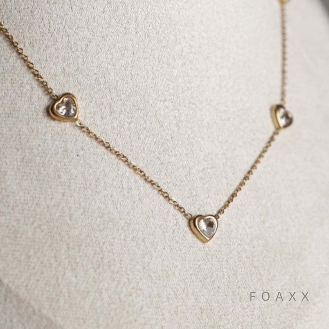 Ariana Golden Heart Necklace