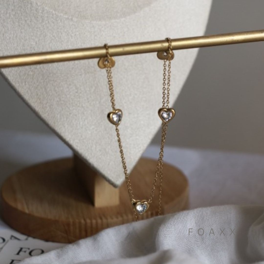 Ariana Golden Heart Necklace