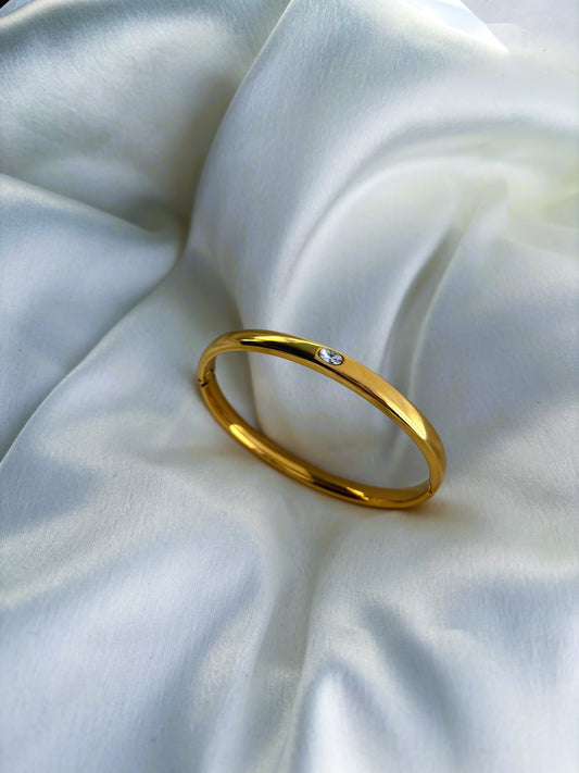 Classic White Stone Bangle Bracelet_4