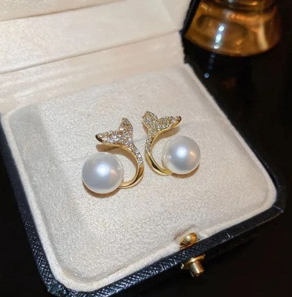 Fishtail and Pearl Earrings