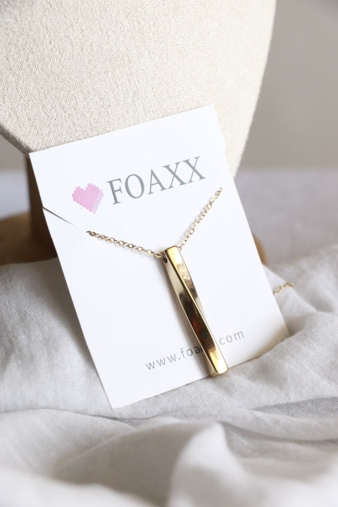 Cora Twisted Cube Necklace
